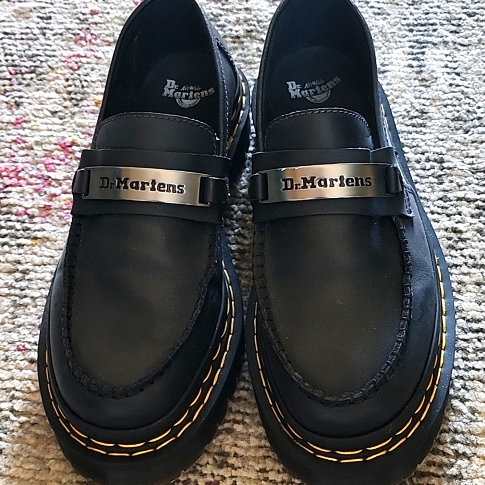 DOC Marten ,loafer, M size 8 ,black , like new